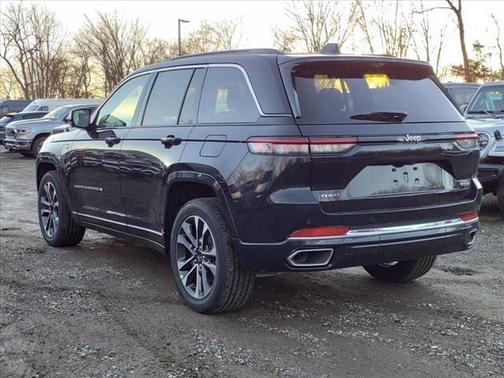 2024 Jeep Grand Cherokee Overland