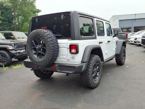 Bright White Clearcoat 2026 Jeep Wrangler Willys