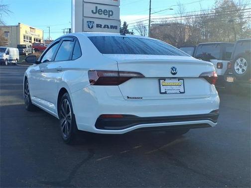 2024 Volkswagen Jetta 1.5T Sport