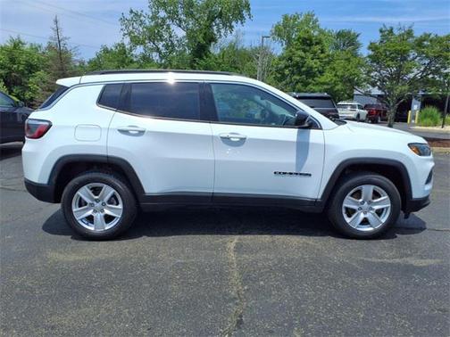 2022 Jeep Compass Latitude