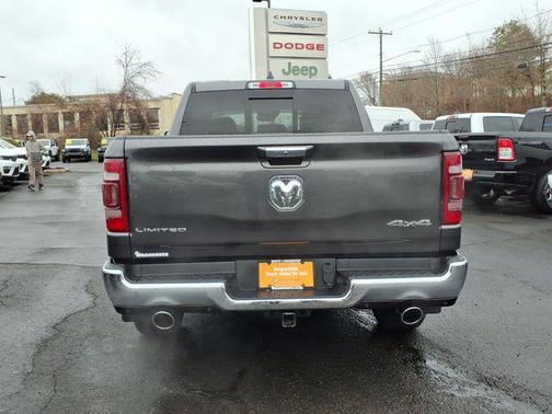 Granite Crystal Metallic Clearcoat 2022 RAM 1500 Limited