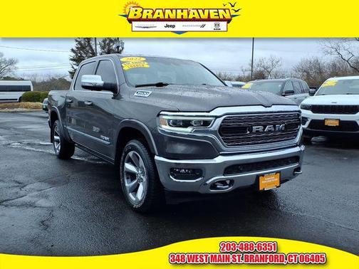 Granite Crystal Metallic Clearcoat 2022 RAM 1500 Limited
