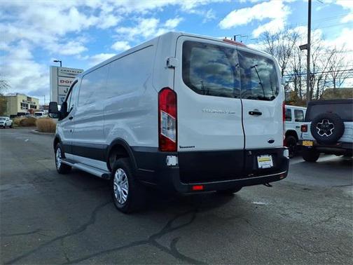 2024 Ford Transit-250 Base
