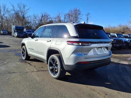 2025 Jeep Grand Cherokee Limited X