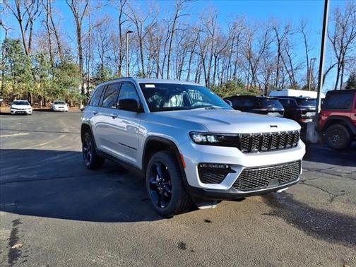 2025 Jeep Grand Cherokee Limited X