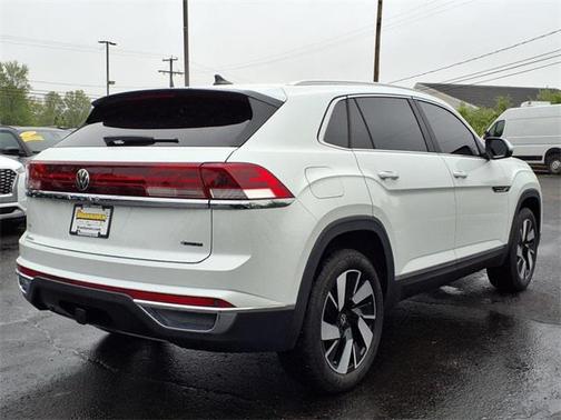2024 Volkswagen Atlas Cross Sport 2.0T SEL