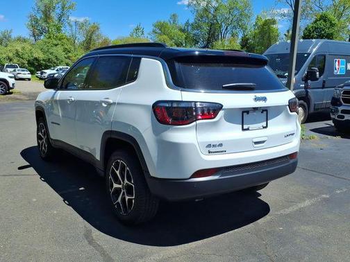 Bright White Clearcoat 2026 Jeep Compass Limited