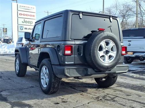 2022 Jeep Wrangler Sport S