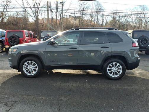 2022 Jeep Cherokee Latitude Lux