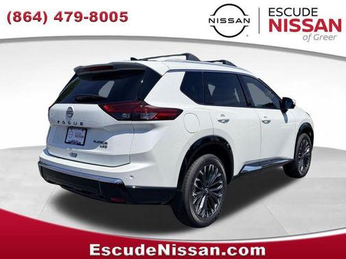 Everest White Pearl Tricoat 2026 Nissan Rogue Platinum