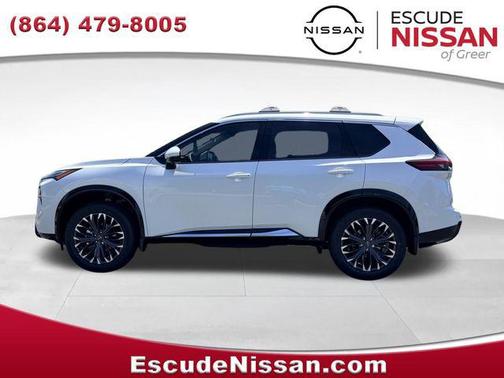 Everest White Pearl Tricoat 2026 Nissan Rogue Platinum