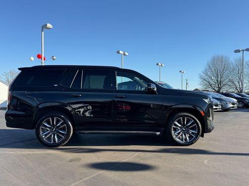 2024 Cadillac Escalade Sport