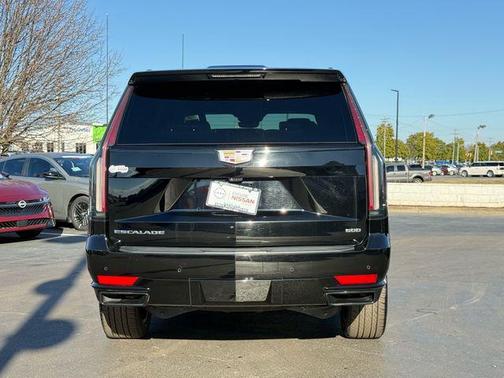 2024 Cadillac Escalade Sport