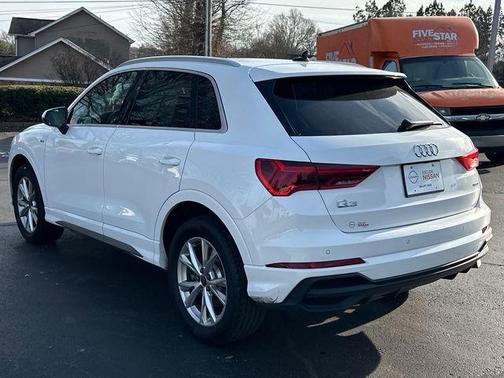 2024 Audi Q3 Premium 45 TFSI S line quattro Tiptronic