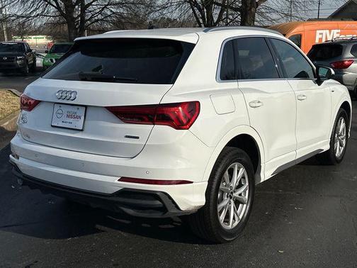 2024 Audi Q3 Premium 45 TFSI S line quattro Tiptronic