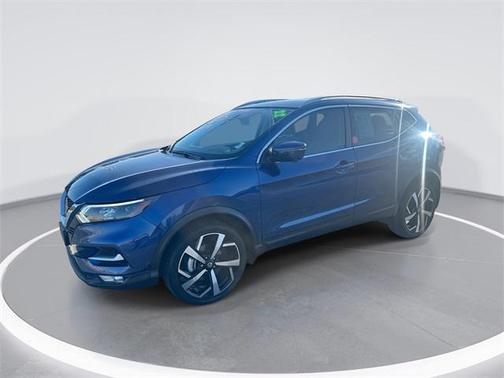 2022 Nissan Rogue Sport SL