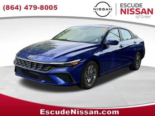 2024 Hyundai ELANTRA SEL