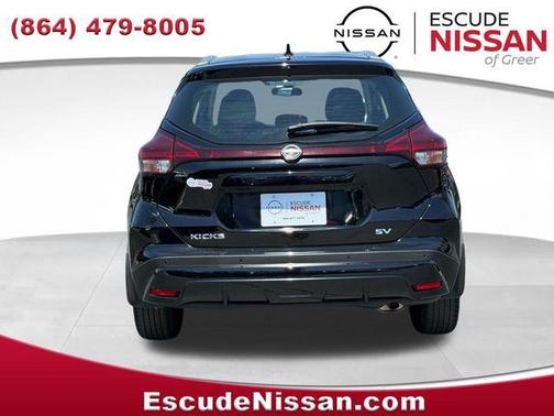 Super Black 2023 Nissan Kicks SV