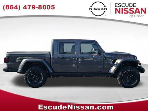 Granite Crystal Metallic Clearcoat 2023 Jeep Gladiator Mojave 4x4