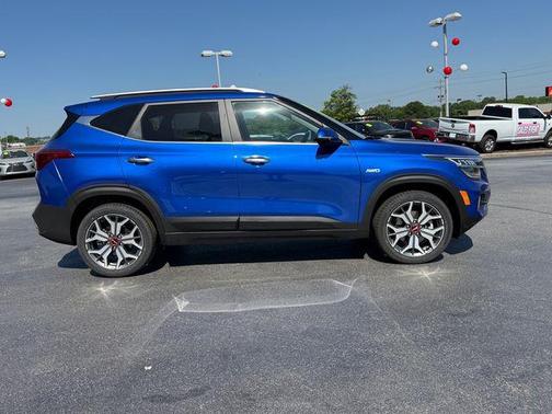 Neptune Blue 2022 Kia Seltos SX Turbo