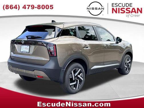 Canyon Bronze Metallic 2026 Nissan Kicks SV
