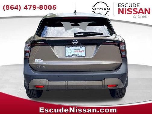 Canyon Bronze Metallic 2026 Nissan Kicks SV