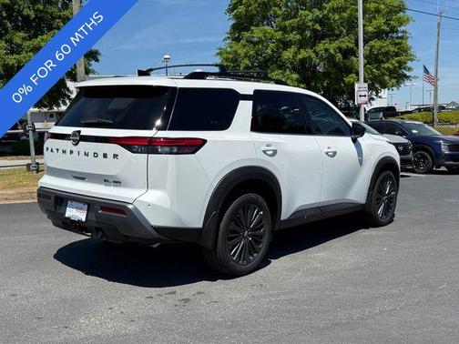 Everest White Pearl Tricoat 2026 Nissan Pathfinder SL