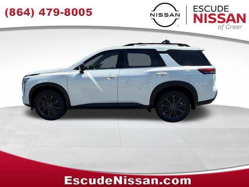 Everest White Pearl Tricoat 2026 Nissan Pathfinder SL