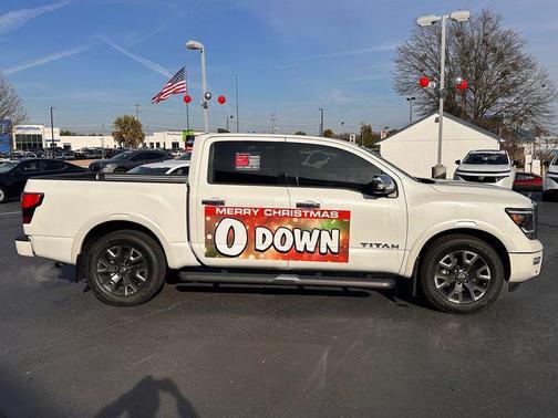 2024 Nissan Titan Platinum Reserve