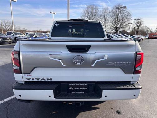 2024 Nissan Titan Platinum Reserve