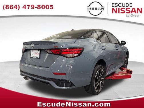 Atlantic Gray Metallic/Super Black 2024 Nissan Sentra SR