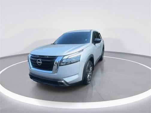2023 Nissan Pathfinder S FWD