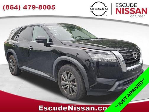 Super Black 2022 Nissan Pathfinder S 2WD