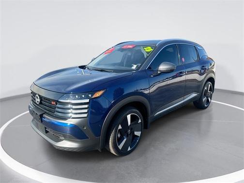 2025 Nissan Kicks SR