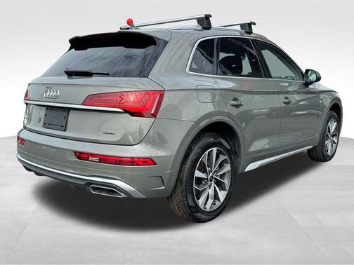 2024 Audi Q5 45 S line Premium Plus