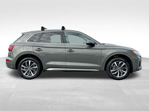 2024 Audi Q5 45 S line Premium Plus