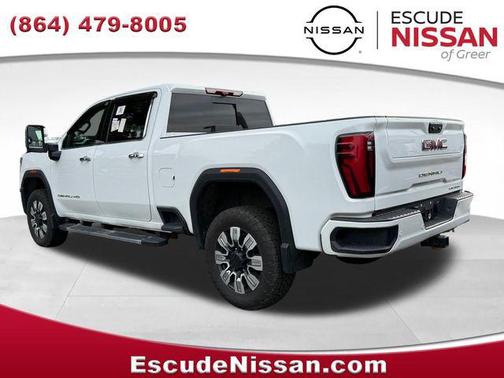 Summit White 2024 GMC Sierra 2500 Denali