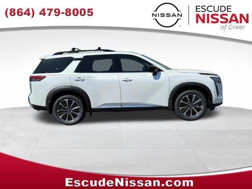 Everest White Pearl Tricoat 2026 Nissan Pathfinder Platinum
