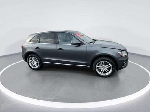 2016 Audi Q5 2.0T Premium Plus