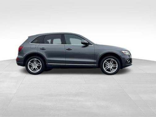 2016 Audi Q5 2.0T Premium Plus