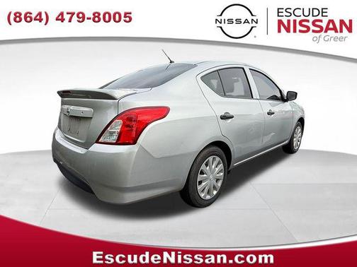 Brilliant Silver Metallic 2019 Nissan Versa 1.6 S+