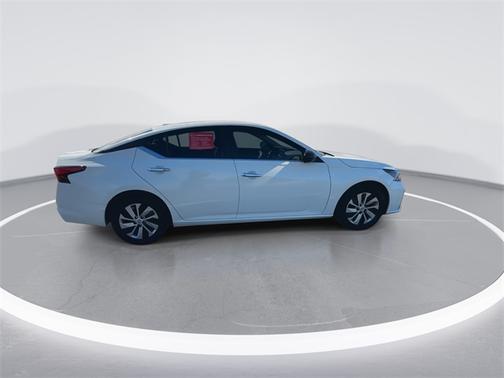 2025 Nissan Altima S