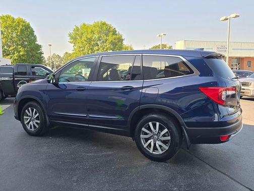 Blue 2020 Honda Pilot 2WD EX