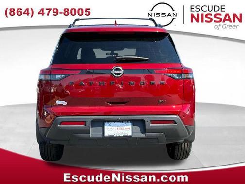 2024 Nissan Pathfinder SV FWD