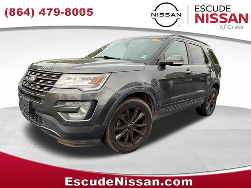 Magnetic 2017 Ford Explorer XLT