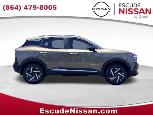 Canyon Bronze Metallic 2026 Nissan Kicks SV