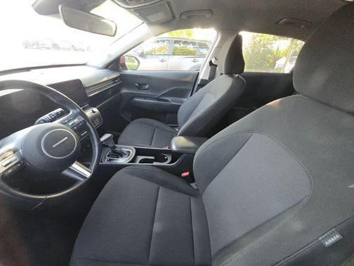 Ultimate Red Metallic 2025 Hyundai KONA SEL