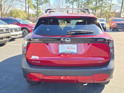 2026 Nissan Kicks SR