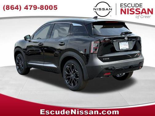Super Black 2026 Nissan Kicks SR