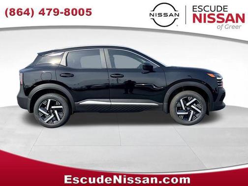 Super Black 2026 Nissan Kicks SV